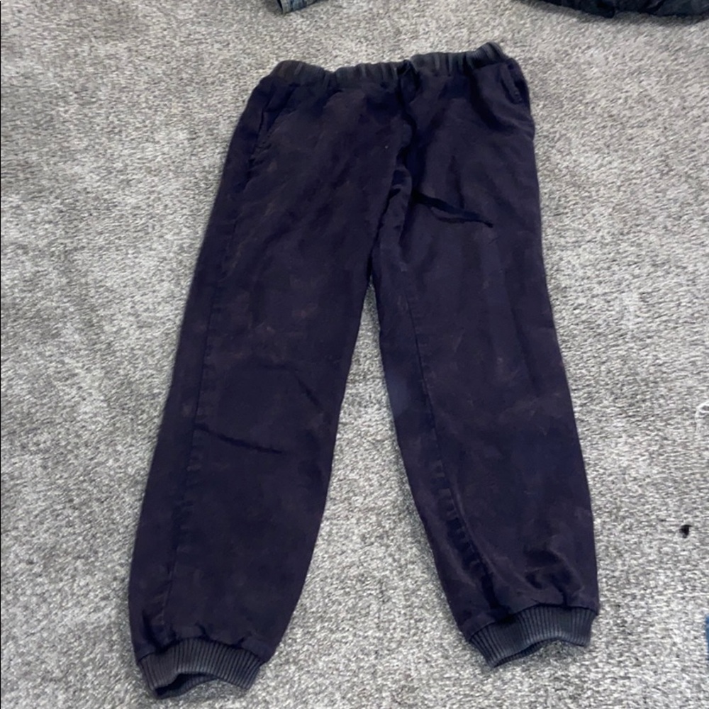 Jogger pants that are bleached